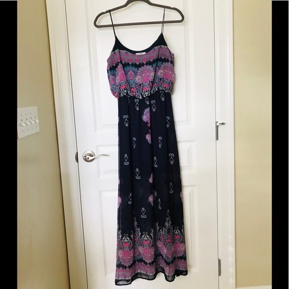 Navy with multicolored design maxi dress. - Picture 2 of 8